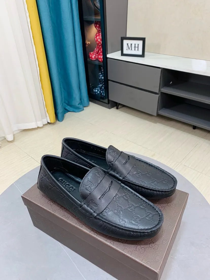 Men's men's shoes 💰458🌹🌹 Comes with packaging [GUCCI Gucci] original men's casual beanie shoes, original Italian imported special material cowhide embossing➕real first-layer sheepskin lining; equipped with precision stitching to highlight low-key luxury. The comfortable sole design maximizes the comfort and anti-slip properties of the shoe. The shoe shape is dignified and the low-key charm is not concealed! Natural and free new urbanism, code number: 38-44